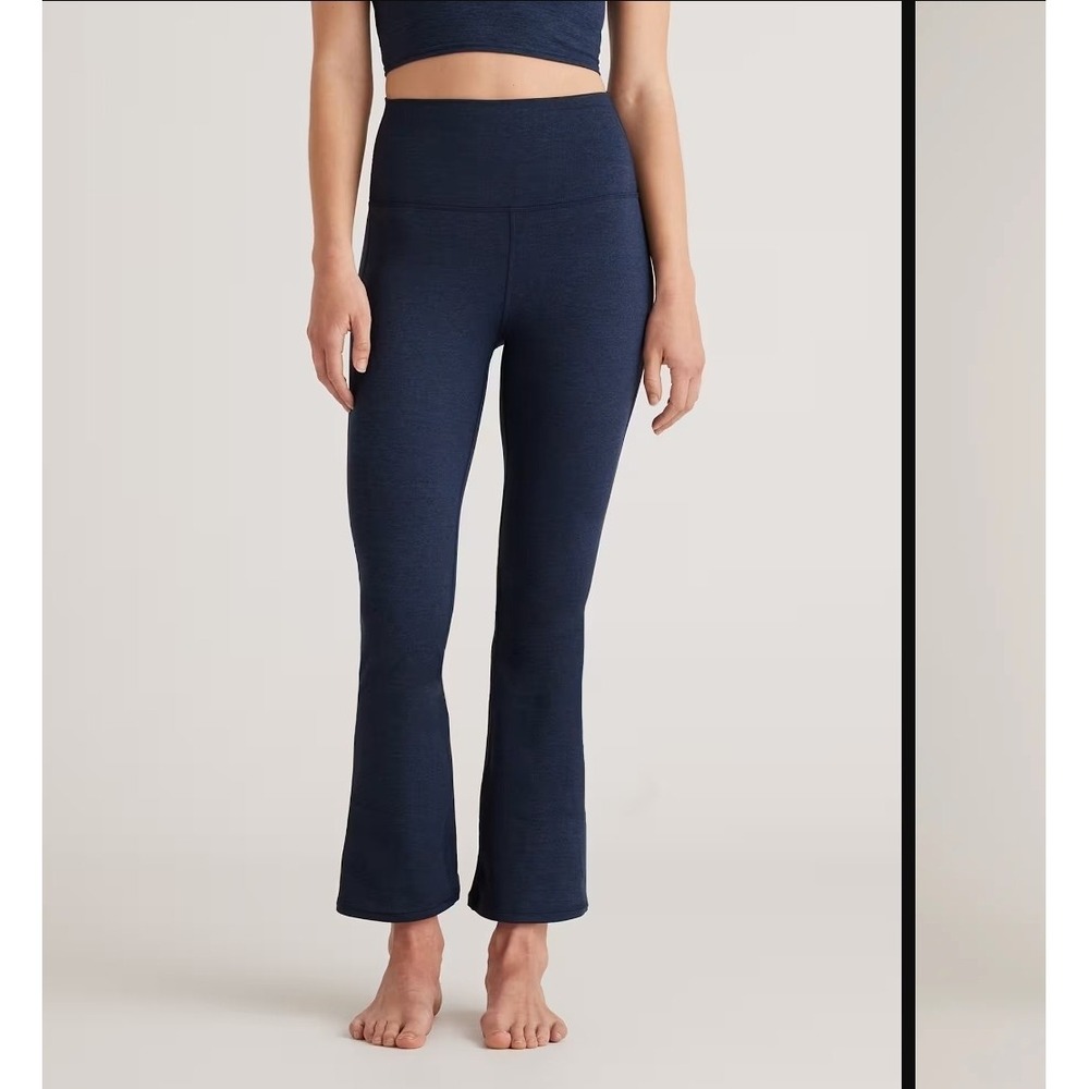 Quince Ultrasoft Bootleg Yoga Pants XS- NWT Heather Blue